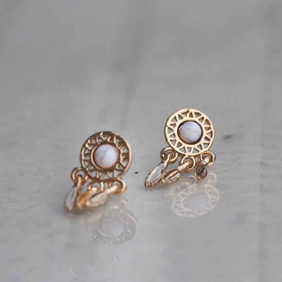 Marble Earrings Studs Victoria Style Delicate - Picture 2 of 7